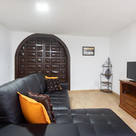 La Esperanza Downtown 3 Bd Apt El Rosario  Eksteriør bilde