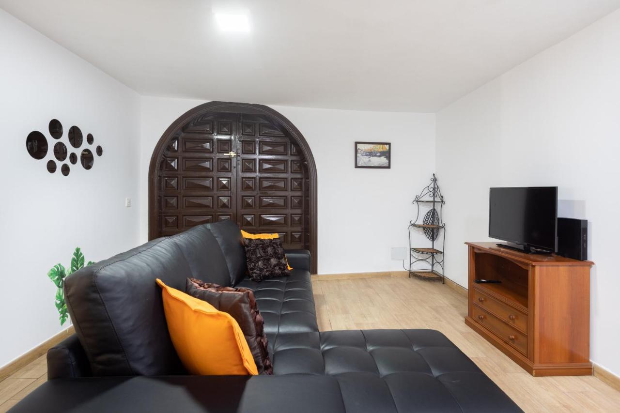 La Esperanza Downtown 3 Bd Apt El Rosario  Eksteriør bilde